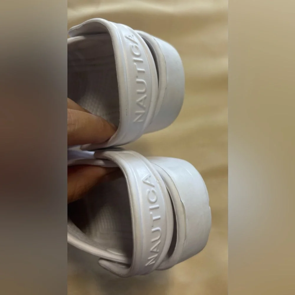 Nautica White Clogs Lightweight Slip-On Design‎ Baby Size 6